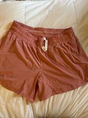 lululemon athletica Track That 3” lined short